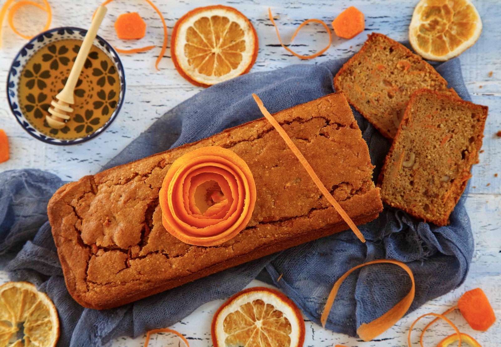 Healing Powers of Dark Honey Are You Missing Out? Biblical Insights into the Healing Powers of Dark Honey. Bakery, baking, bread with honey.