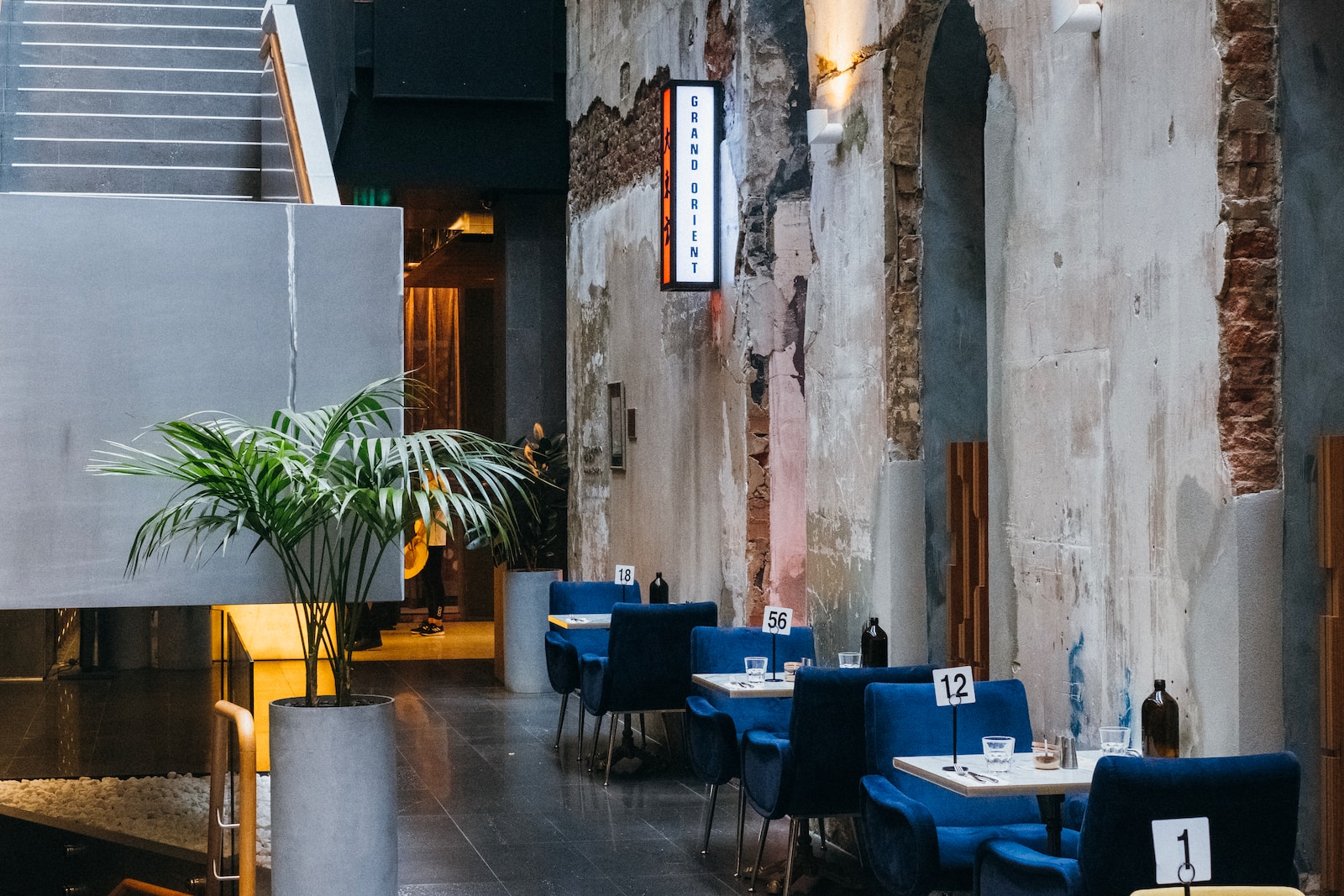 Germ-Free Experience. Eating Out? Here's What to Avoid for a Germ-Free Experience.